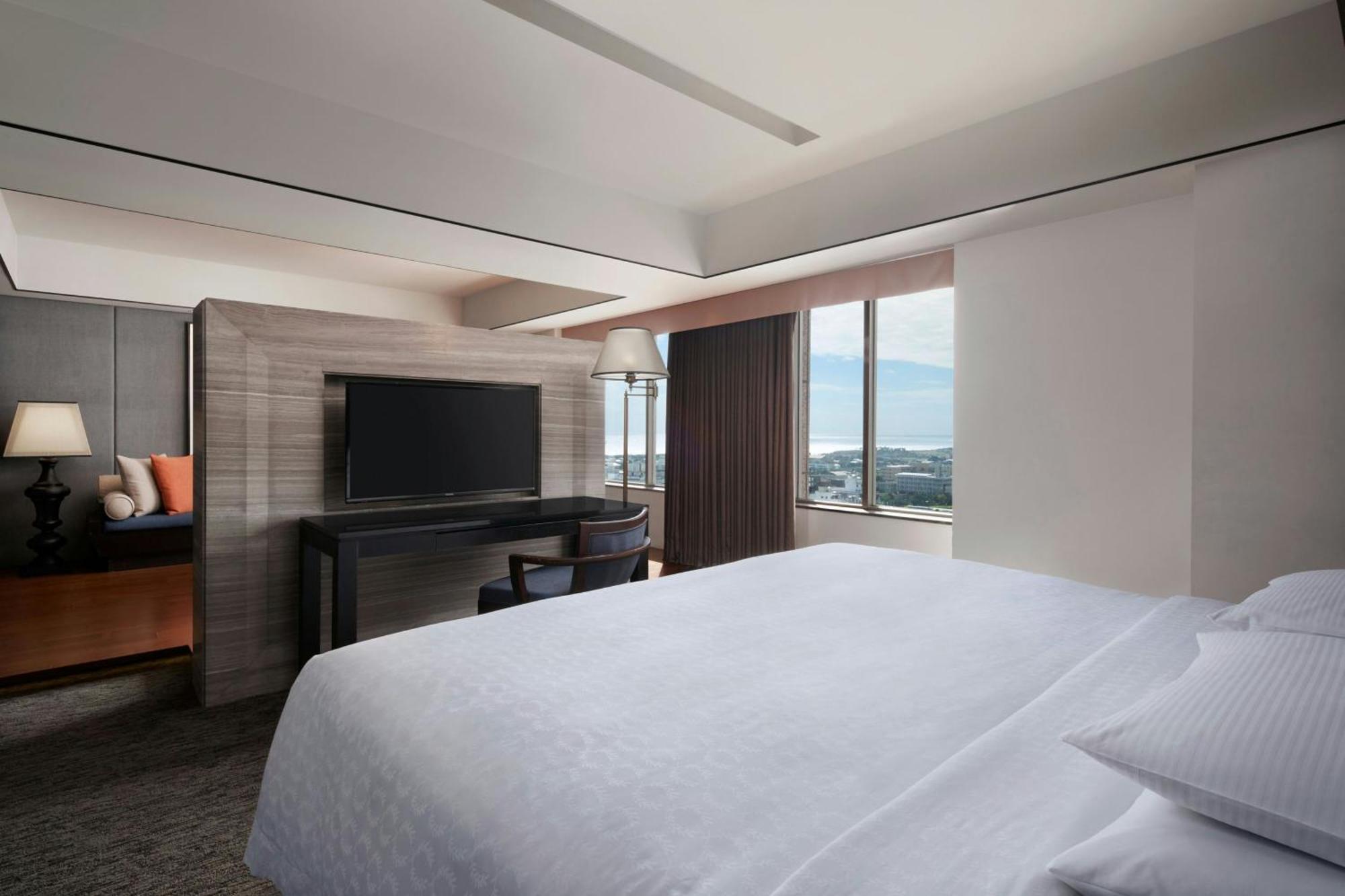 Sheraton Taitung Hotel Exteriér fotografie A bedroom at the hotel